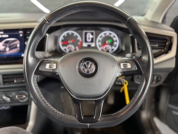 Used Volkswagen Polo 2019 for sale - 78570173: Photo