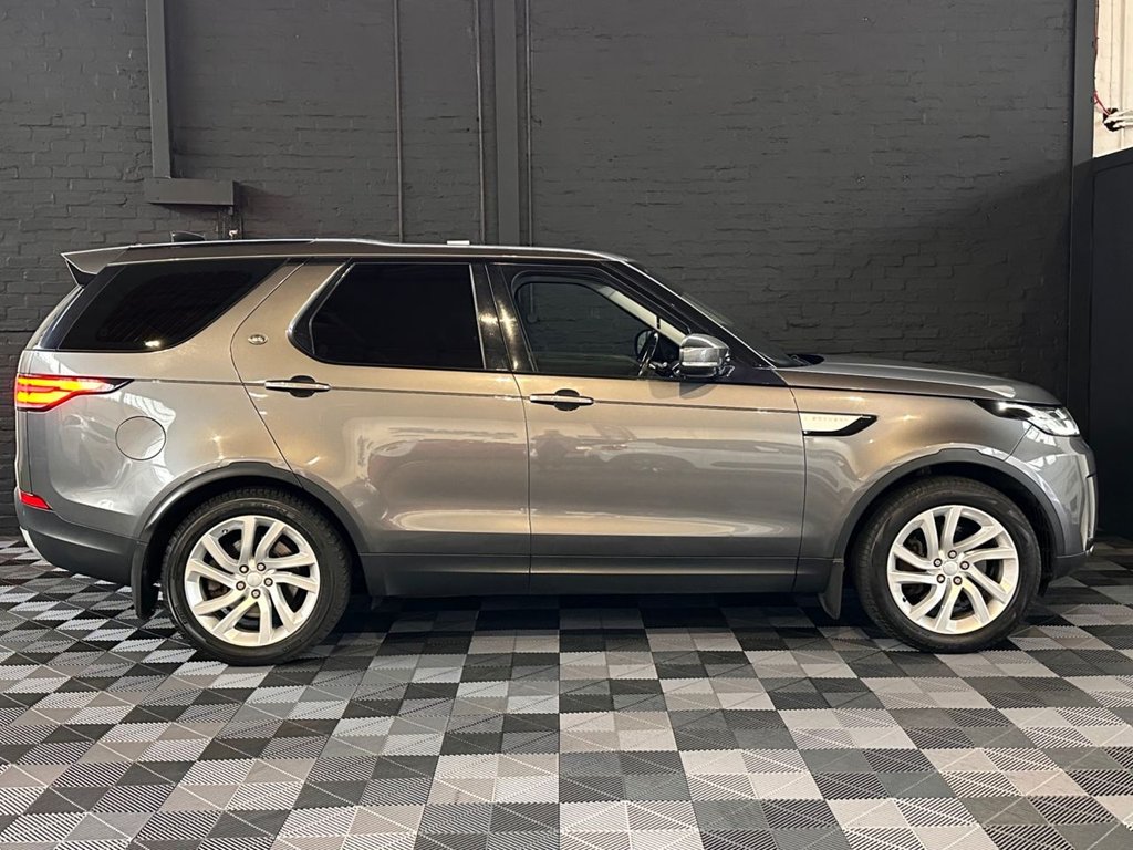 Used Land Rover Discovery 2017 for sale - 77594414: Photo 3