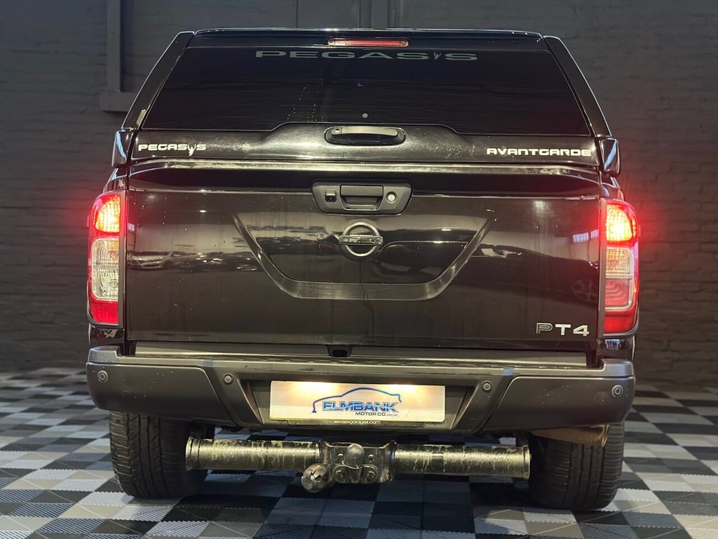 Used Nissan Navara 2017 for sale - 77333025: Photo 14