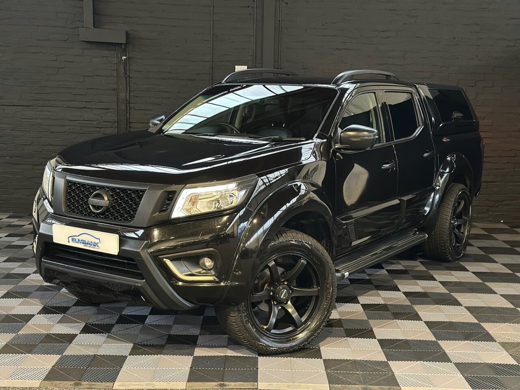 Used Nissan Navara 2017 for sale - 77333025: Photo 2