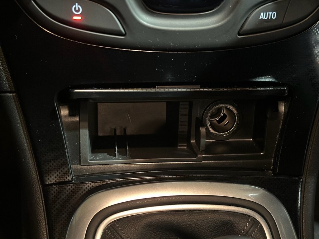 Used Vauxhall Insignia 2016 for sale - 77027430: Photo 38