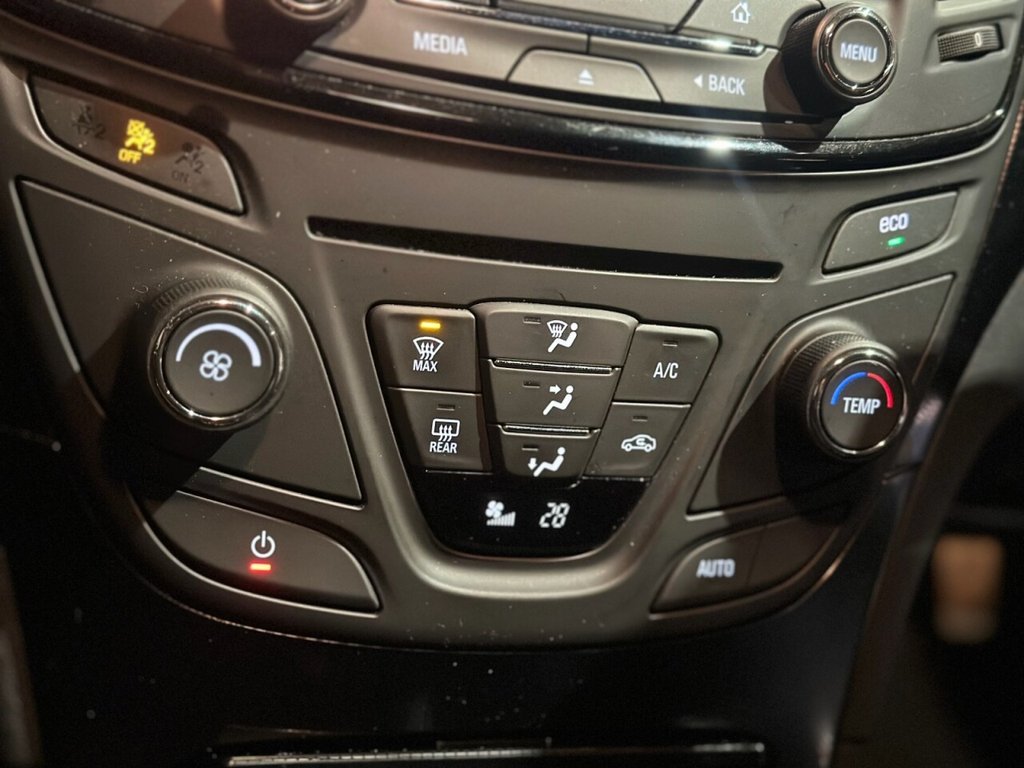 Used Vauxhall Insignia 2016 for sale - 77027430: Photo 39