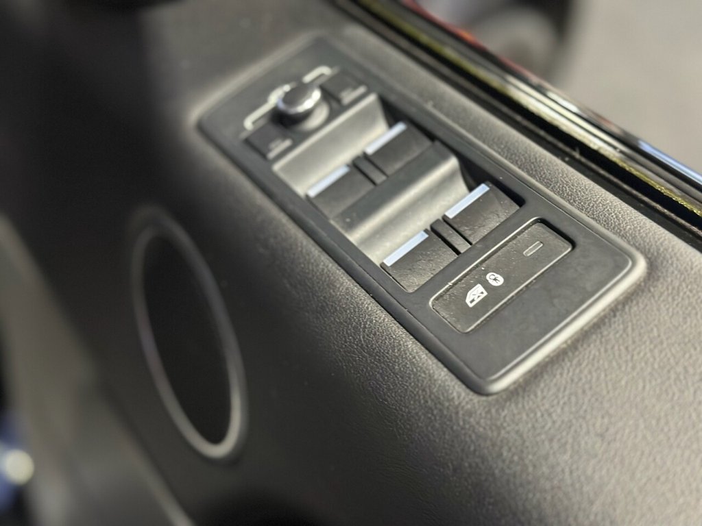 Used Land Rover Range Rover Sport 2017 for sale - 76820974: Photo 44