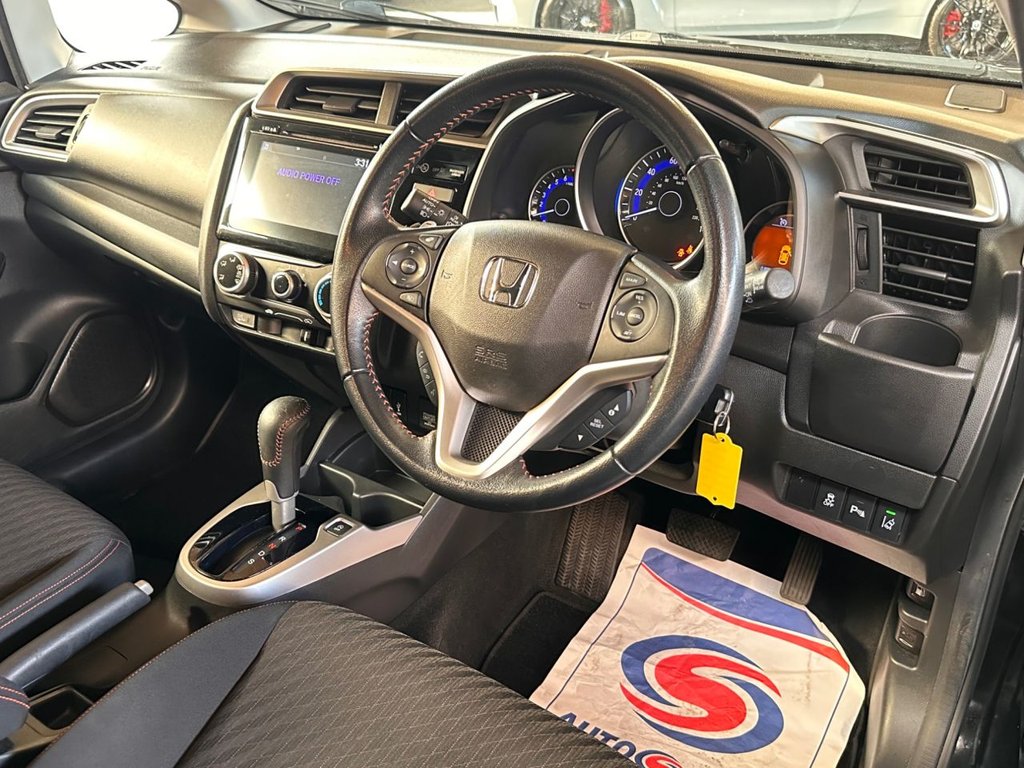 Used Honda Jazz 2019 for sale - 77673564: Photo 11