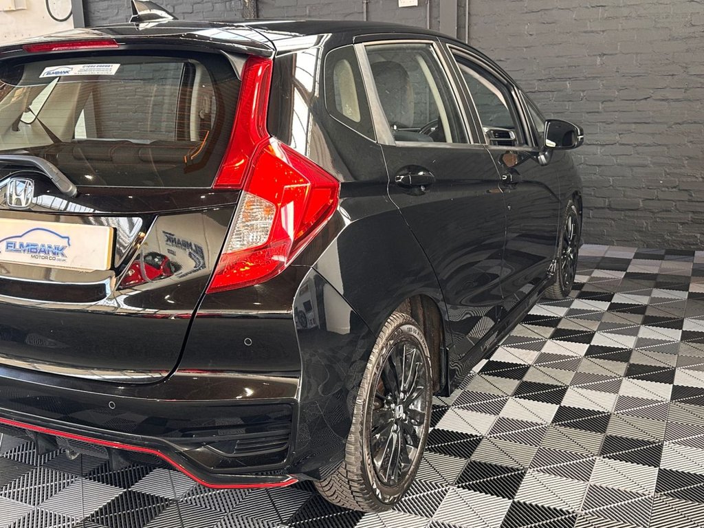 Used Honda Jazz 2019 for sale - 77673564: Photo 18