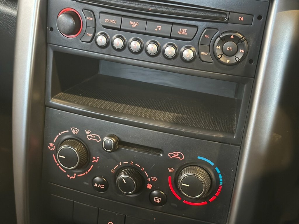 Used Peugeot 207 2012 for sale - 76784219: Photo 39