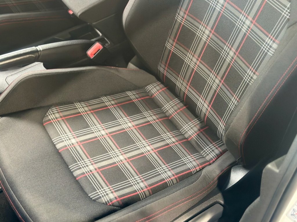 Used Volkswagen Polo 2019 for sale - 77165888: Photo 28