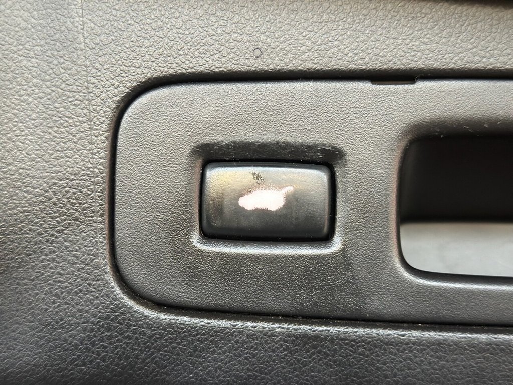 Used Honda CR-V 2015 for sale - 76768541: Photo 30