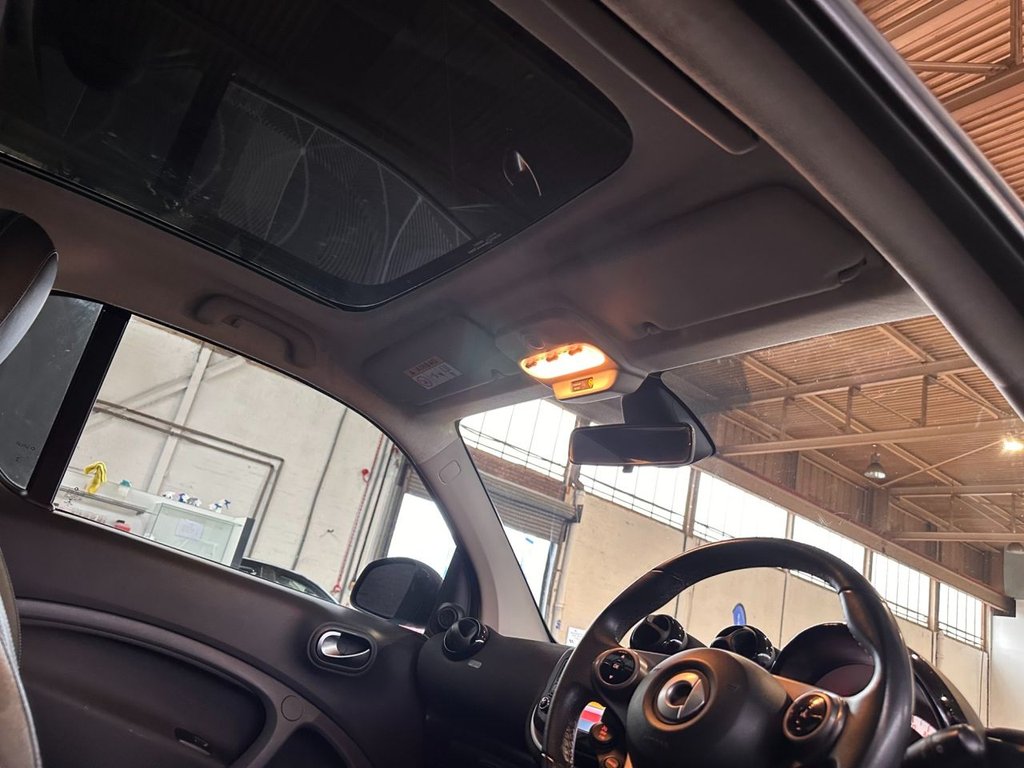 Used smart fortwo 2017 for sale - 77609255: Photo 34
