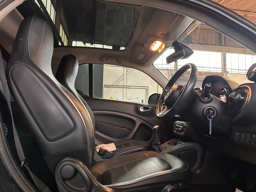 Used smart fortwo 2017 for sale - 77609255: Photo 36