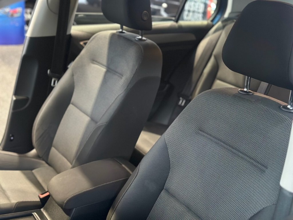 Used Volkswagen Golf 2014 for sale - 76356245: Photo 24