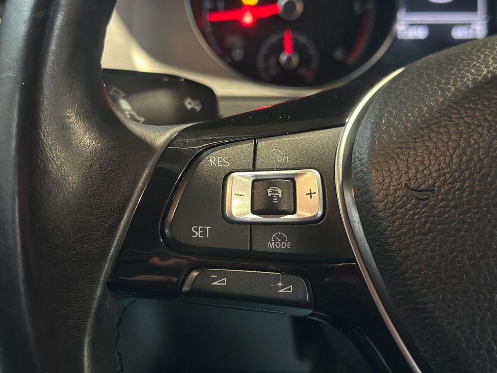 Used Volkswagen Golf 2014 for sale - 76356245: Photo 26