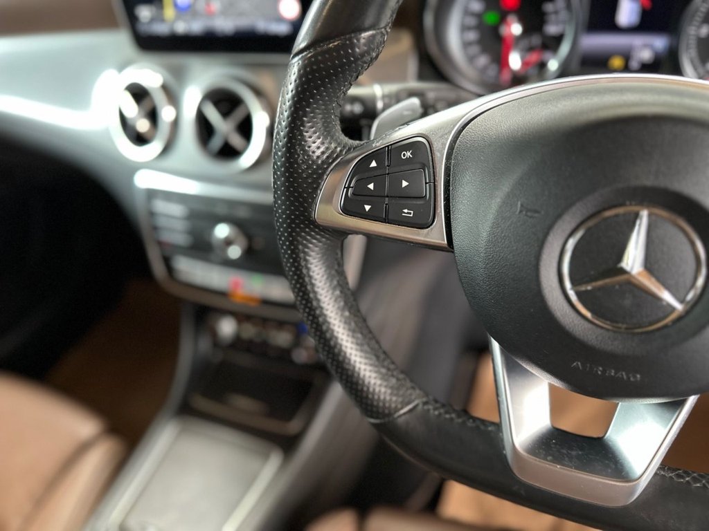 Used Mercedes-Benz GLA 2018 for sale - 78083155: Photo 12