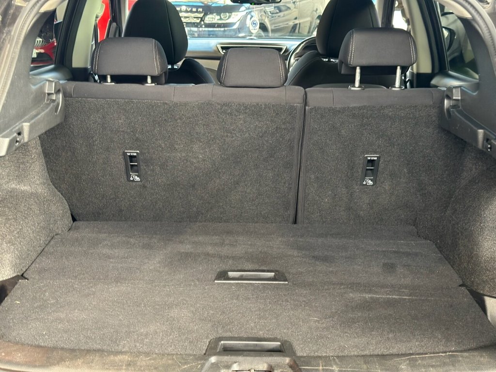 Used Nissan Qashqai 2017 for sale - 76558584: Photo 25