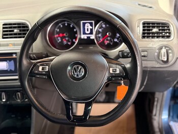 Used Volkswagen Polo 2016 for sale - 78474681: Photo