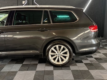 Used Volkswagen Passat 2019 for sale - 79103674: Photo