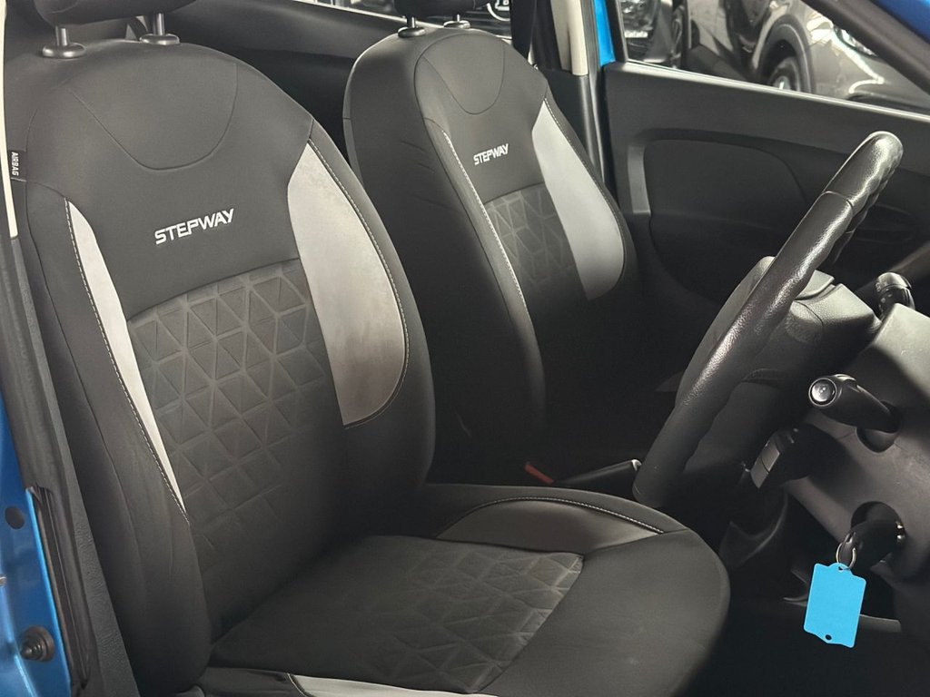 Used Dacia Sandero Stepway 2015 for sale - 76132970: Photo 31