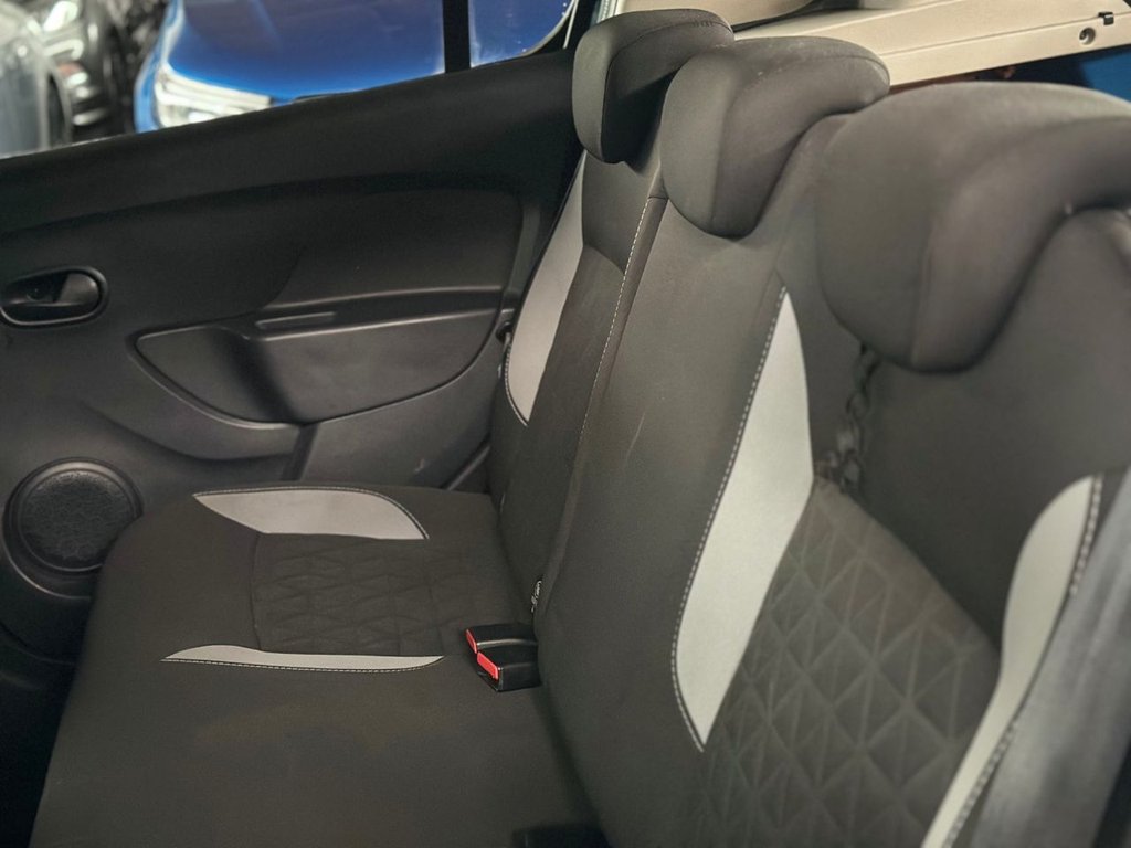 Used Dacia Sandero Stepway 2015 for sale - 76132970: Photo 36