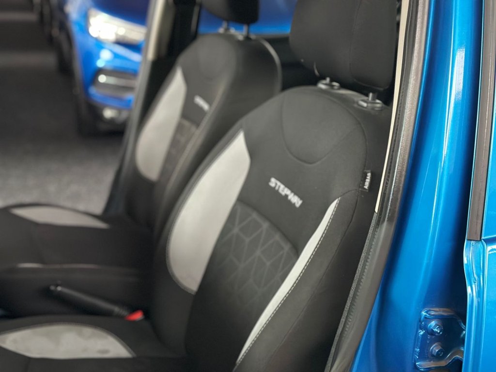Used Dacia Sandero Stepway 2015 for sale - 76132970: Photo 38