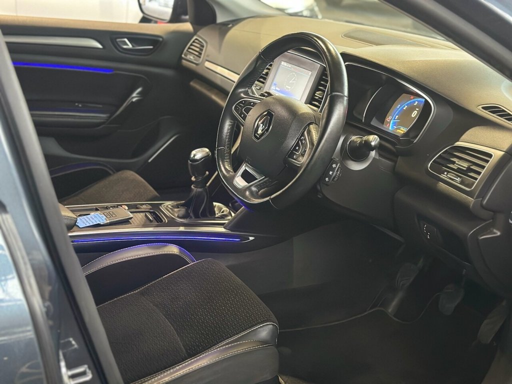 Used Renault Megane 2017 for sale - 76900709: Photo 21