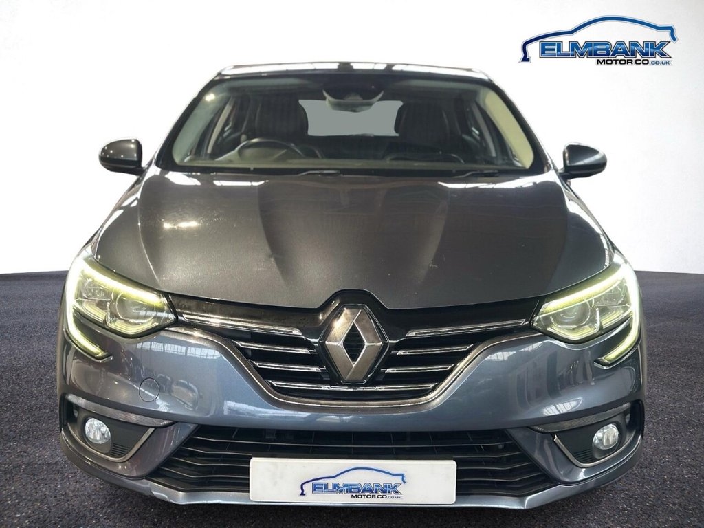 Used Renault Megane 2017 for sale - 76900709: Photo 4