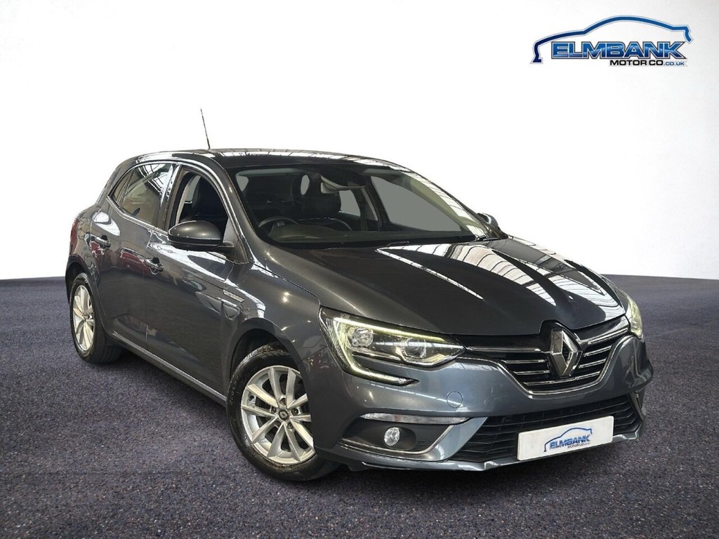 Used Renault Megane 2017 for sale - 76900709: Photo 8