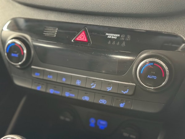 Used Hyundai TUCSON 2018 for sale - 75585135: Photo 43