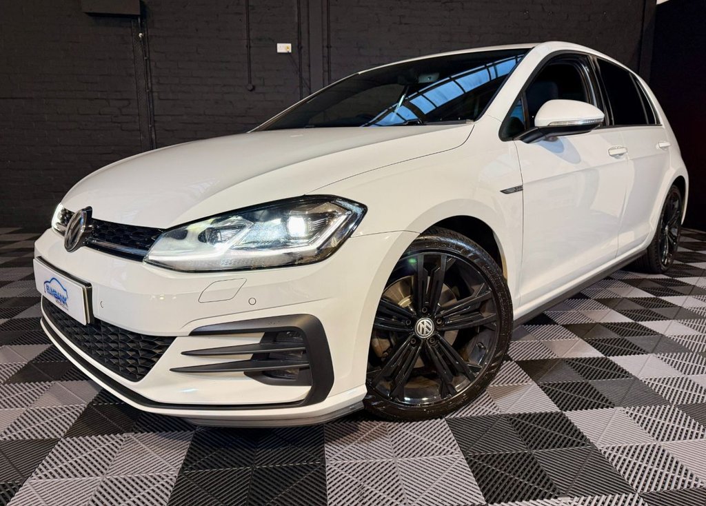 Used Volkswagen Golf 2017 for sale - 77288238: Photo 2