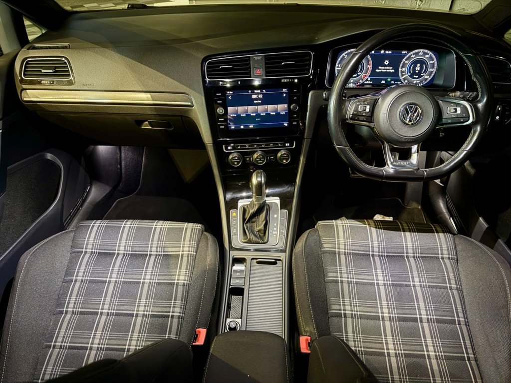 Used Volkswagen Golf 2017 for sale - 77288238: Photo 27