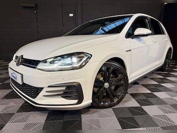 Used Volkswagen Golf 2017 for sale - 77288238: Photo
