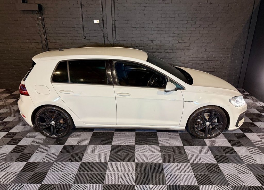 Used Volkswagen Golf 2017 for sale - 77288238: Photo 9