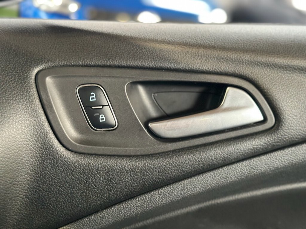 Used Ford Kuga 2017 for sale - 76245182: Photo 36