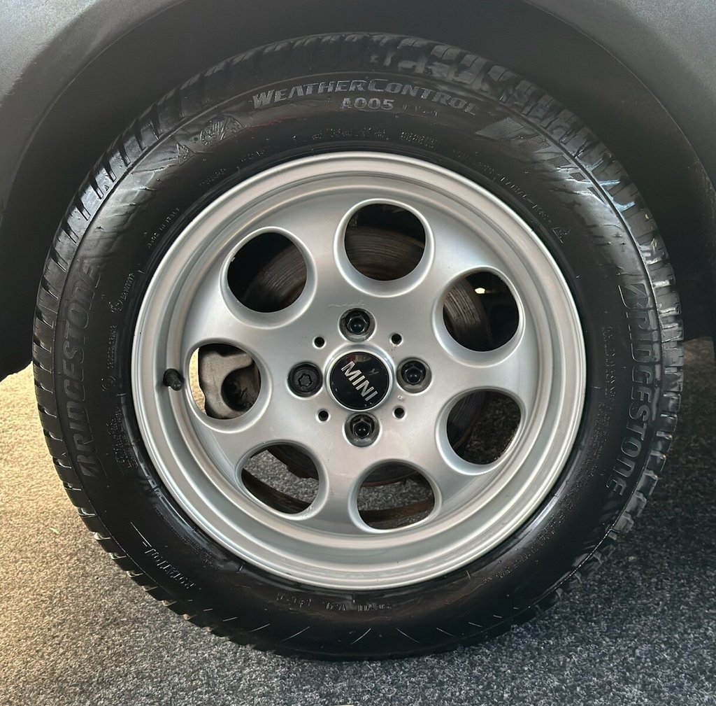 Used MINI Roadster 2014 for sale - 77571872: Photo 40