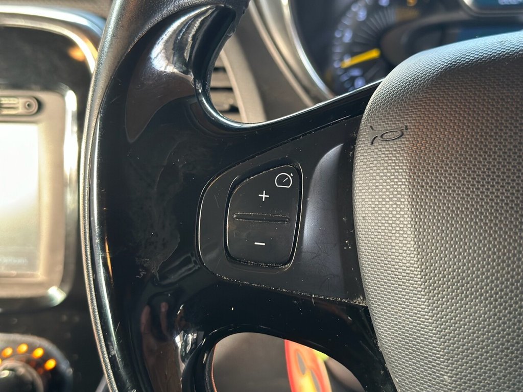 Used Renault Captur 2015 for sale - 75896690: Photo 21