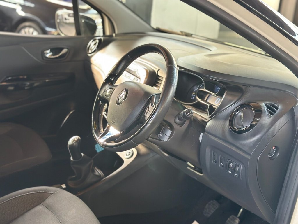 Used Renault Captur 2015 for sale - 75896690: Photo 35