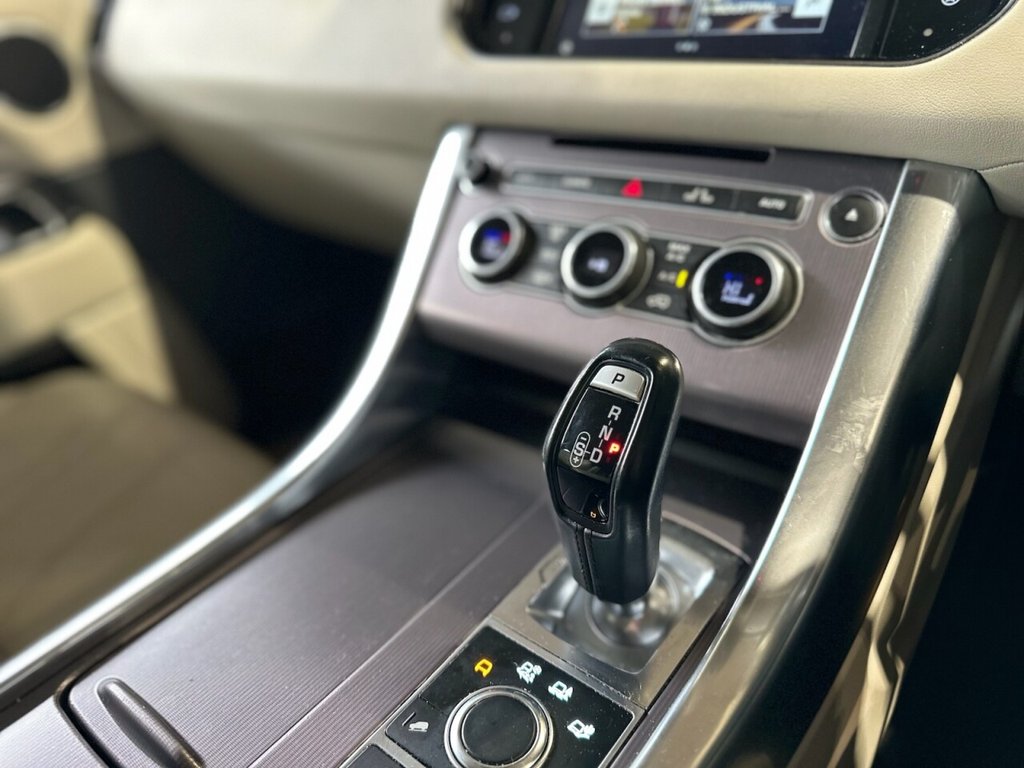 Used Land Rover Range Rover Sport 2016 for sale - 76406211: Photo 14