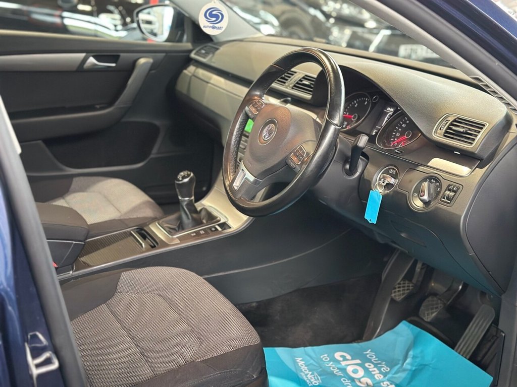 Used Volkswagen Passat 2012 for sale - 77065063: Photo 22