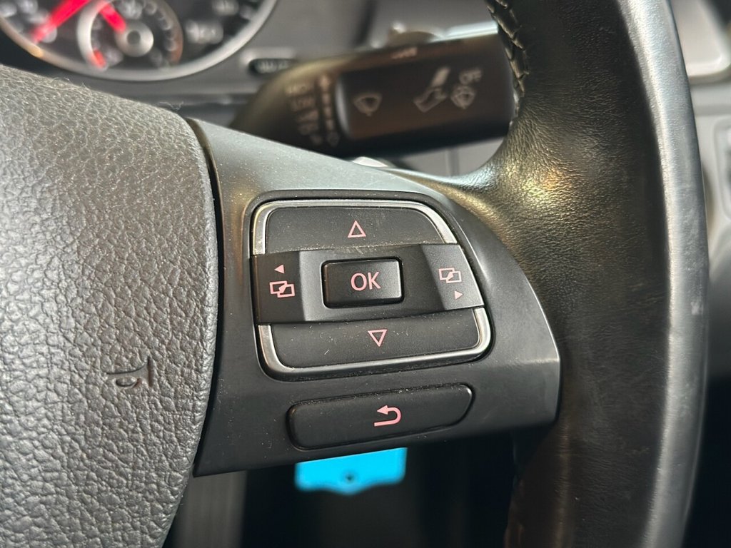 Used Volkswagen Passat 2012 for sale - 77065063: Photo 32