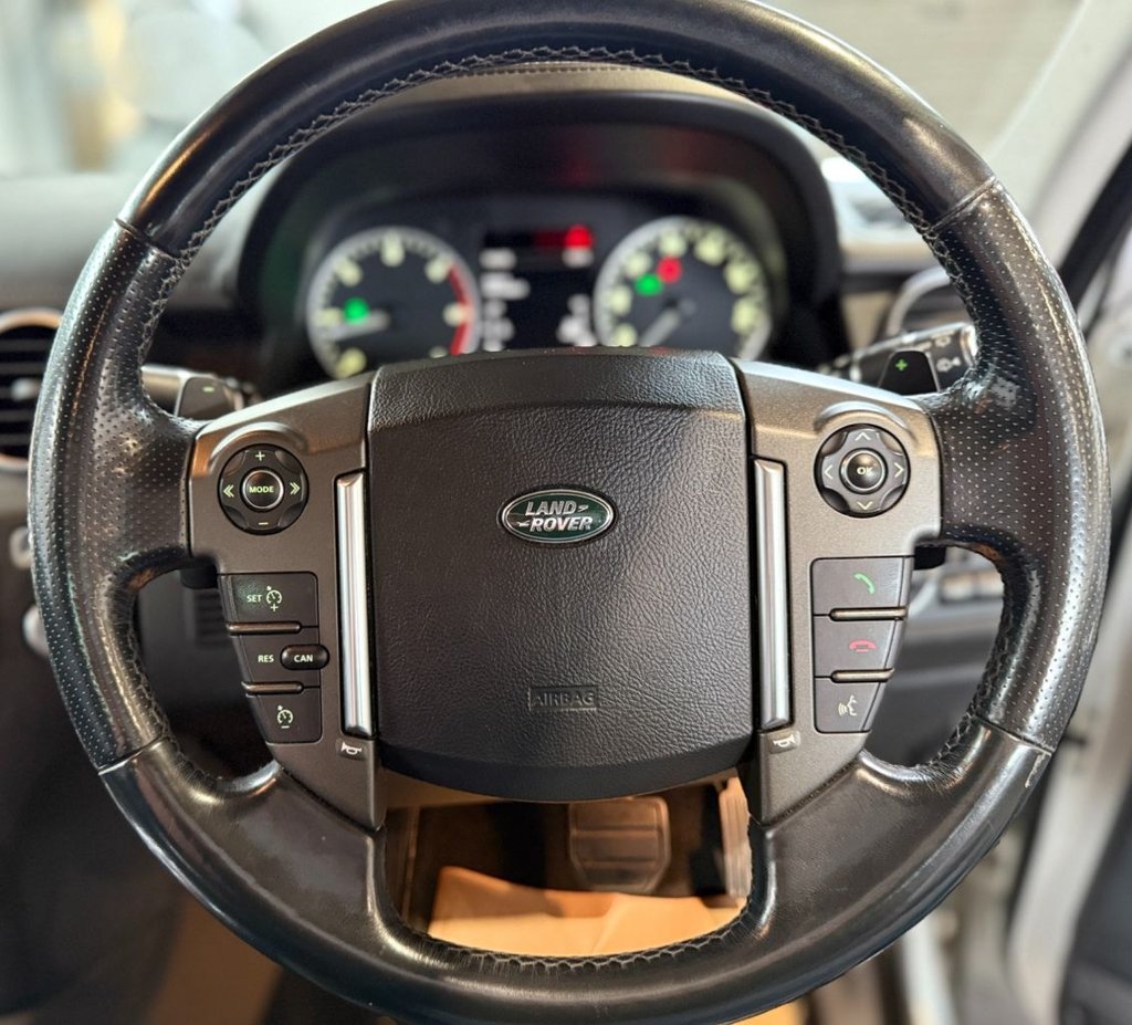 Used Land Rover Discovery 4 2014 for sale - 76256179: Photo 30