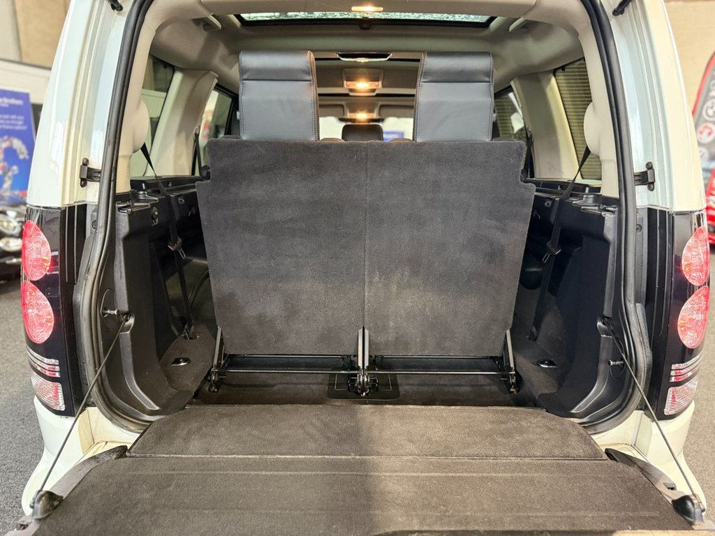 Used Land Rover Discovery 4 2014 for sale - 76256179: Photo 43