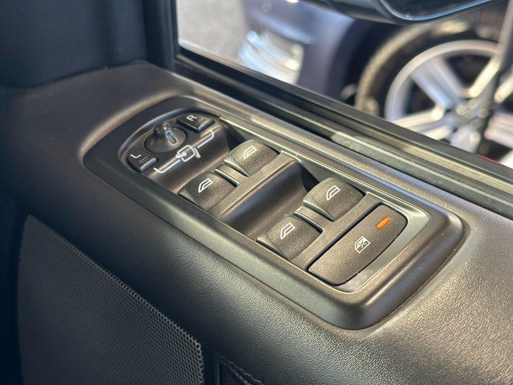 Used Land Rover Discovery 4 2014 for sale - 76256179: Photo 48