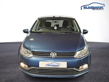 Used Volkswagen Polo 2015 for sale - 76417471: Photo