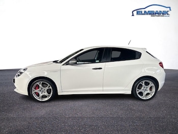 Used Alfa Romeo Giulietta 2016 for sale - 76014785: Photo
