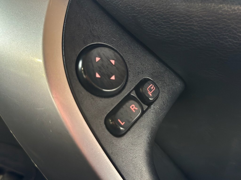 Used Mitsubishi Eclipse Cross 2018 for sale - 76202940: Photo 32