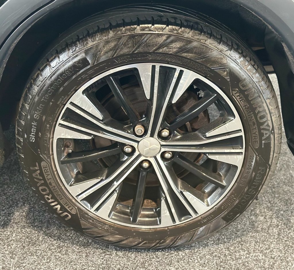 Used Mitsubishi Eclipse Cross 2018 for sale - 76202940: Photo 44