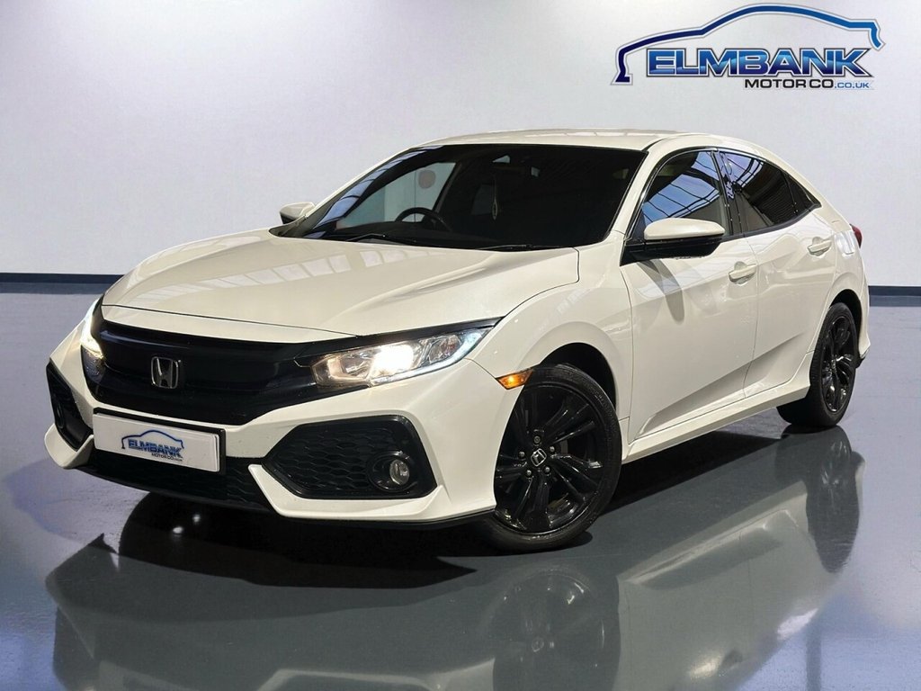 Used Honda Civic 2018 for sale - 76623387: Photo 1