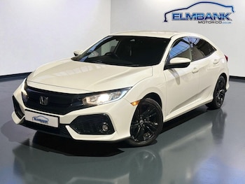 Used Honda Civic 2018 for sale - 76623387: Photo