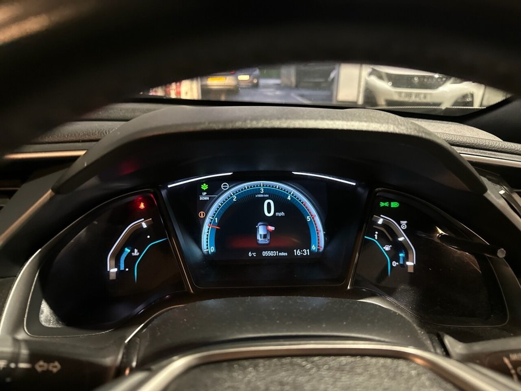 Used Honda Civic 2018 for sale - 76623387: Photo 36