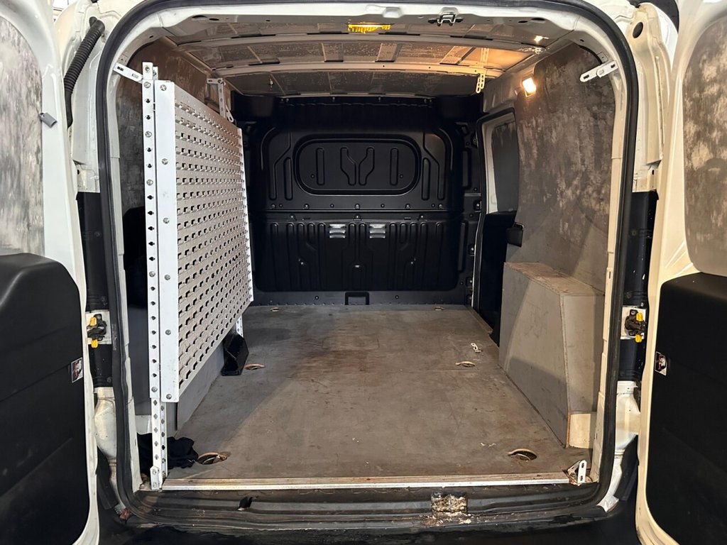 Used Fiat Doblo 2015 for sale - 77319553: Photo 24