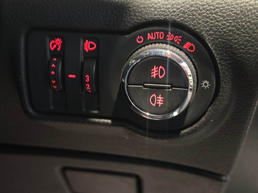 Used Vauxhall Astra GTC 2016 for sale - 77122077: Photo 37